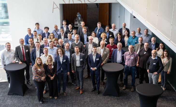 Gruppenbild%20Kolloquium%2026 Gruppenbild%20Kolloquium%2026